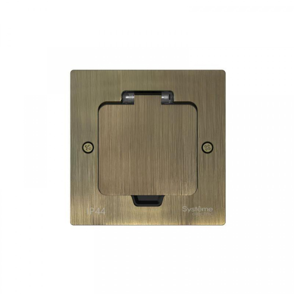 Лючок MultiDesk MDK21 с розеткой 2P+E 16А 250В IP44 с монтажной коробкой для стены фальшпола стола античная латунь SE MDK21102BA