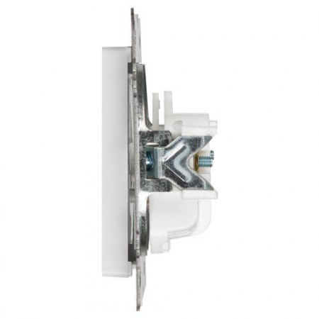 Розетка 1-м СП Accent 6-201-01 16А IP20 250В 2Р AL/CU бел. Intro Б0063653